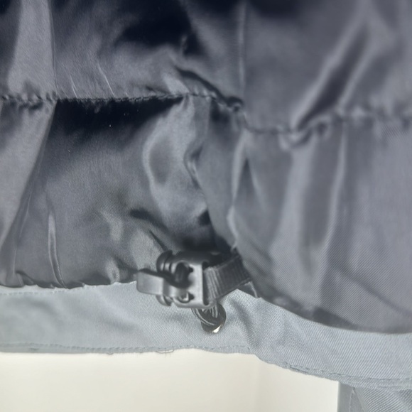 New Era Pinstripe Bowl Yankee Stadium Gray down Jacket Mens Size Small - Picture 12 of 15